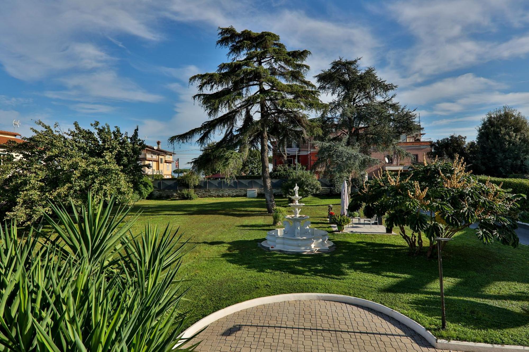 Il Giardino Di Stella Hotel Frascati Bagian luar foto